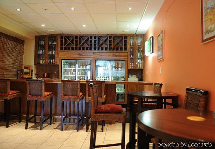 Protea Hotel By Marriott Walvis Bay Indongo Экстерьер фото