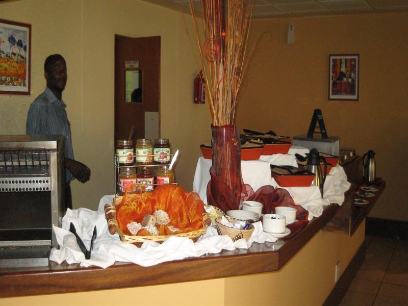 Protea Hotel By Marriott Walvis Bay Indongo Экстерьер фото